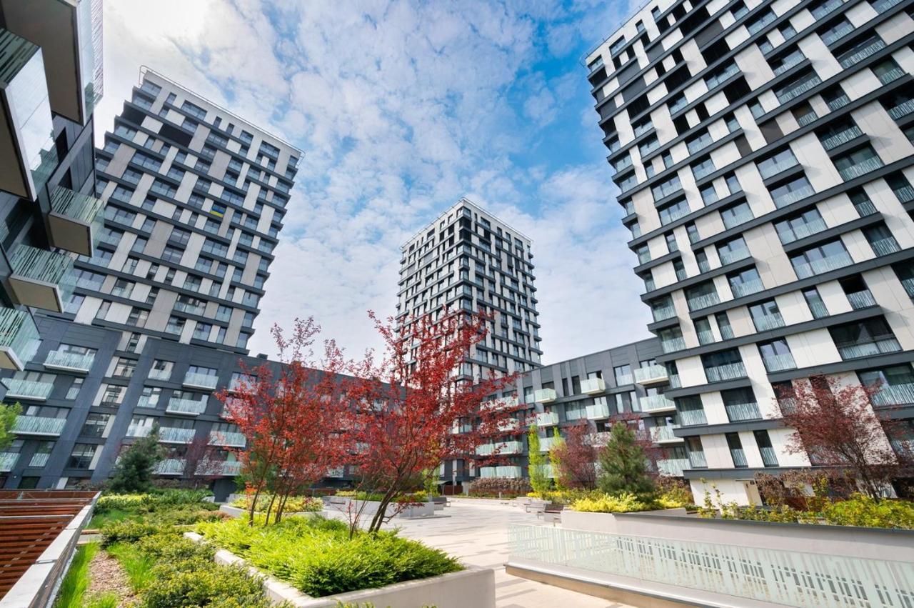 Centrum Park Apartment Prag Exteriör bild